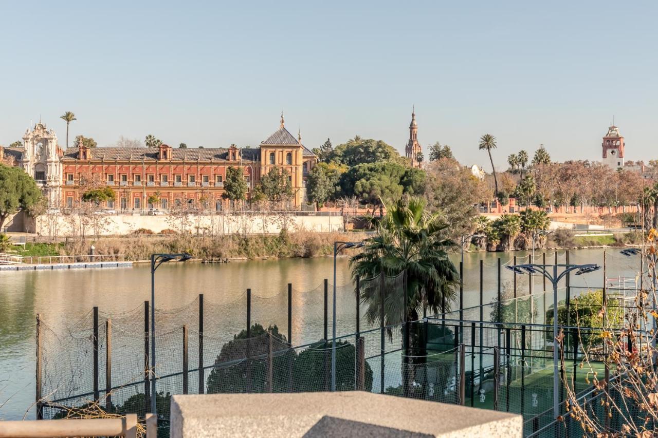 Apartament Hispalis Triana Sevilla Bagian luar foto