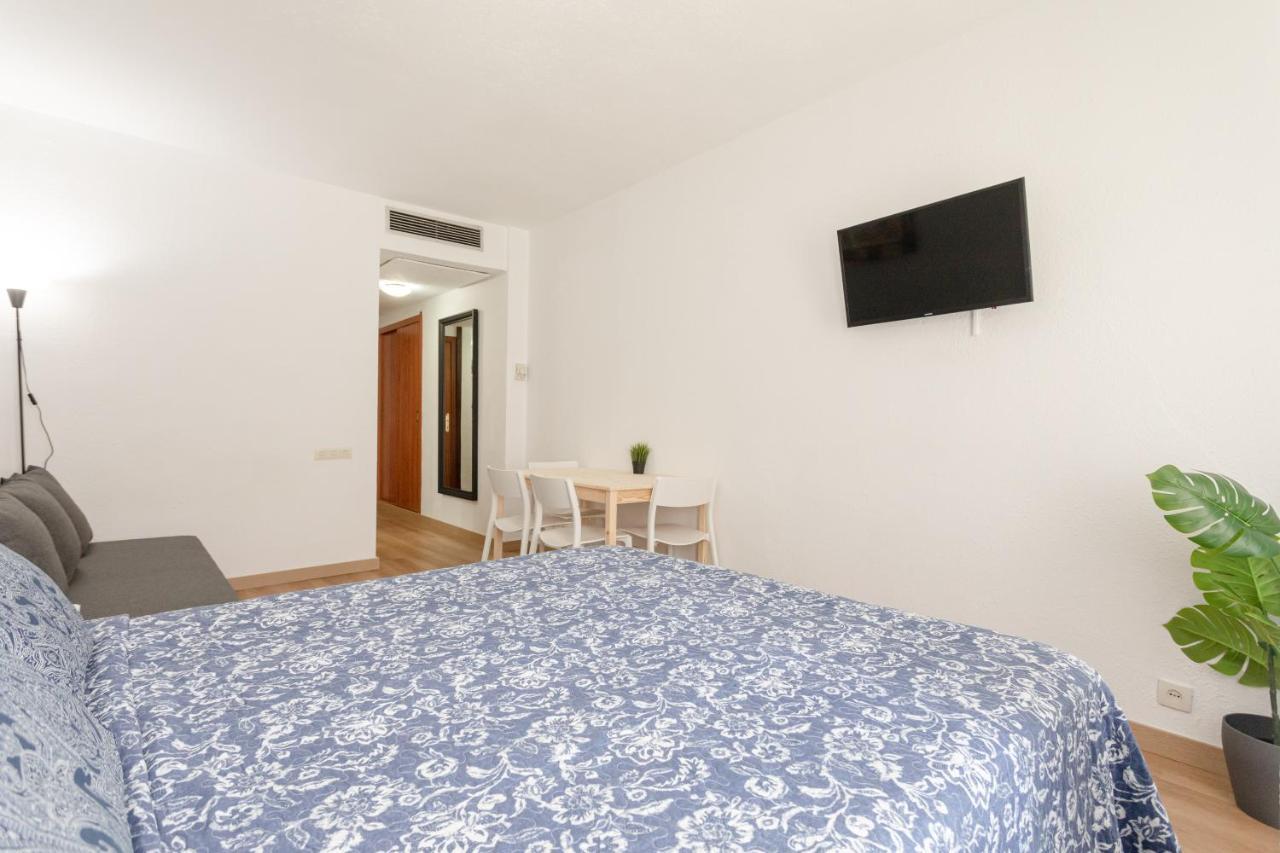 Apartament Hispalis Triana Sevilla Bagian luar foto